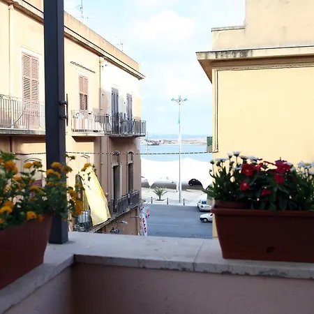 B&B La Terrazza Sul Porto-3