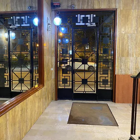Hostal Granvia 628-2