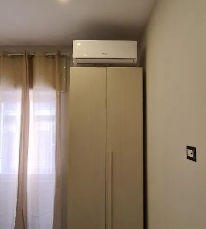 Garibaldi Room-3