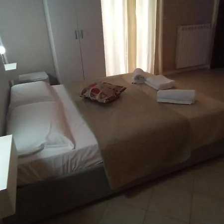 Vida Rooms Luxury-3