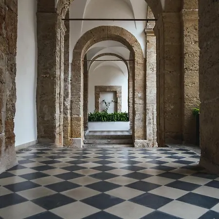 PALAZZO SANTAMARINA Luxury Suite&Spa-3
