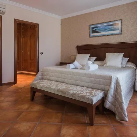 Caserío de Aljibillos 5 hab 8 camas 4 baños-2