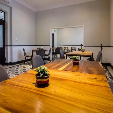 Hotel Business Real 500-2
