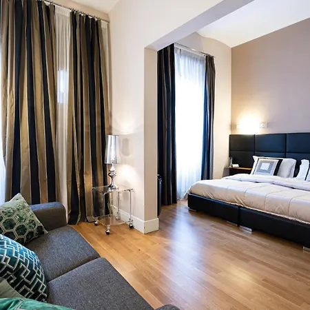 Cardilli Luxury Rooms-2