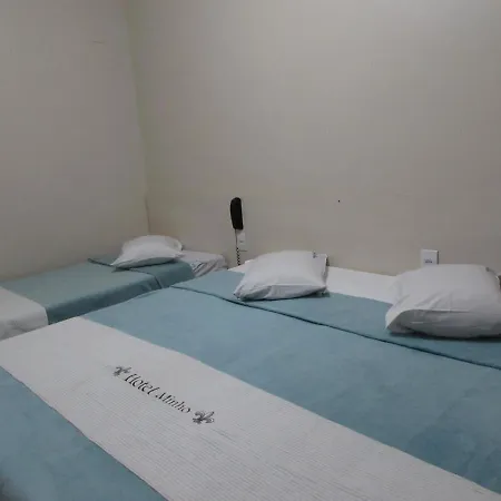 Hotel Minho - Pertinho do Metrô, Rua 25 de Março, Brás e Bom Retiro - Café da Manhã Incluso - Estacionamento em Frente-3