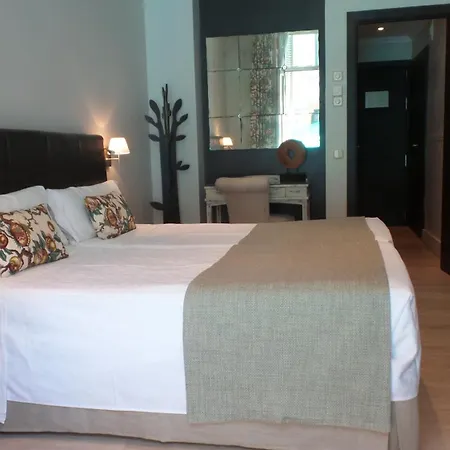 Hotel Moderno Puerta del Sol-2