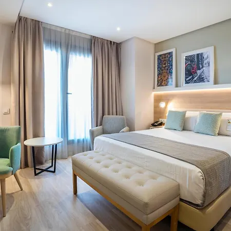 Golden Hotel Barcelona-3
