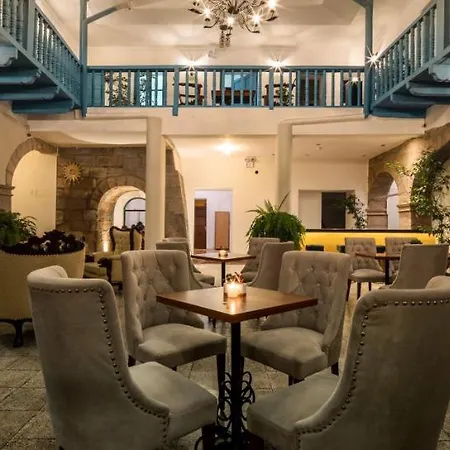 Hotel Rojas Inn-3