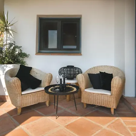 B&B Muse Marbella-2