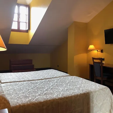 Hotel Aroi Bierzo Plaza-2