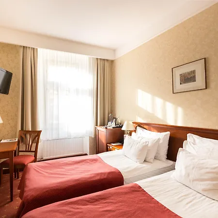 Hotel Rott-2