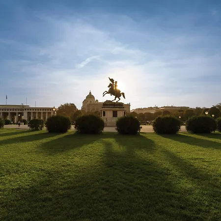 Holiday Inn Vienna City By Ihg-3
