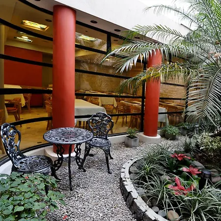 Sarmiento Palace Hotel-3