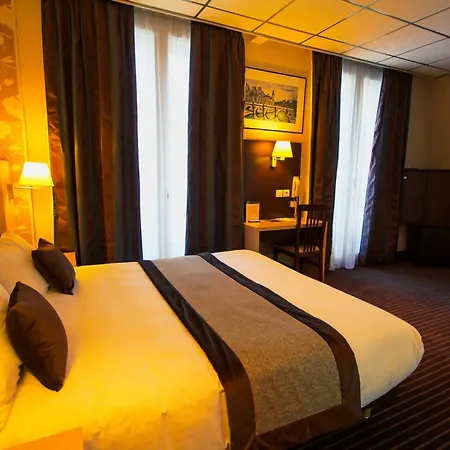 Hotel Des Trois Gares-3