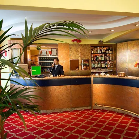 Hotel Cinque Giornate-3