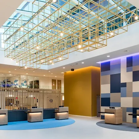 Holiday Inn Express Amsterdam - North Riverside By Ihg-3