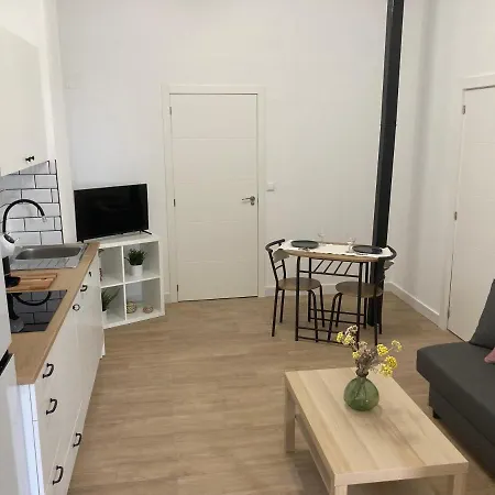 Castle View Apartments-3