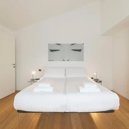 Heart Of Trento Loft & Rooms-2