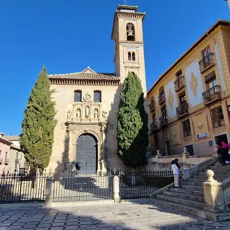 Patrimonio Arabe Vista A La Alhambra-2