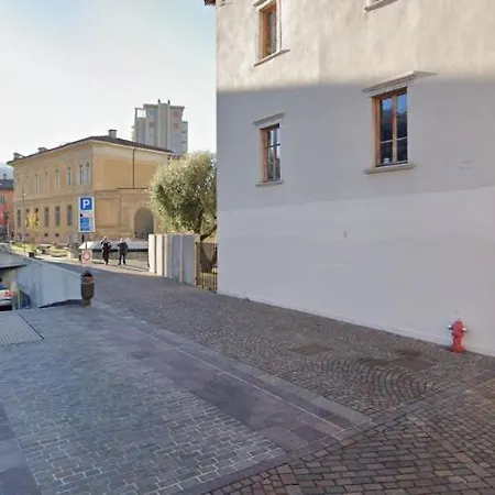 Smart Apartments Palazzo Mazzini-2
