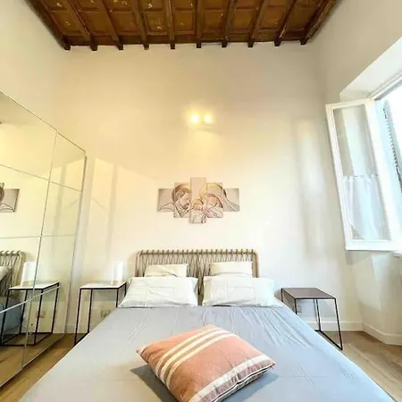 Aphrodite Apartment Piazza Venezia-3