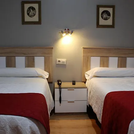 Hostal Madrid-3