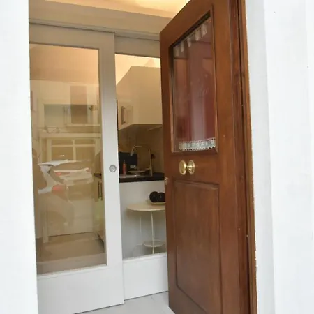 Conte Max Rooms-2