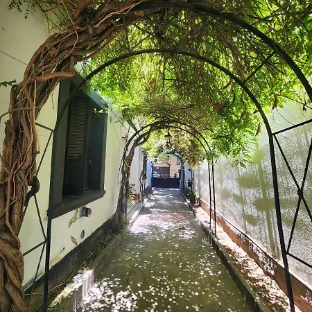 Rufino'S Guesthouse-2