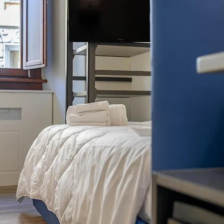 Mater Rooms & Suites-2