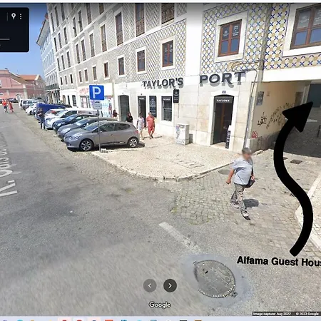 Alfama Guest House-3