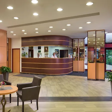 Benczur Hotel-2