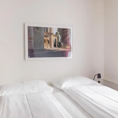 Fred Guest House Hauptbahnhof - Self Check-In-3