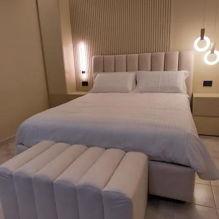 Lungofiume Suite-3