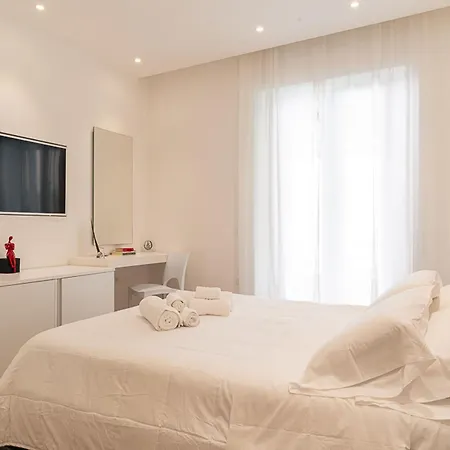 Spacious House In The Heart Of Cagliari With Terrace-2