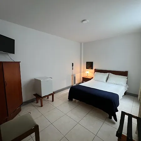 HOTEL ARMENIA CENTRO , TENEMOS AGUA CALIENTE y FACTURACION ELECTRONICA, Gracias-2