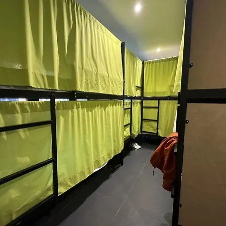 Madriz Hostel-3