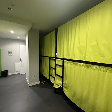 Madriz Hostel-3