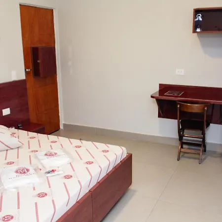 Hotel Madrugada-3