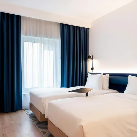 Hampton By Hilton Budapest City Centre-3