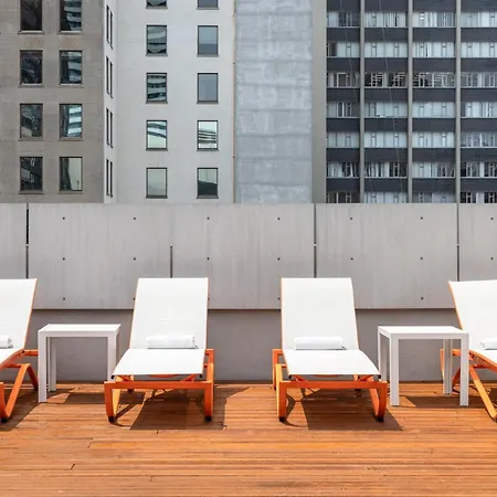 Holiday Inn Toronto Downtown Centre By Ihg-2