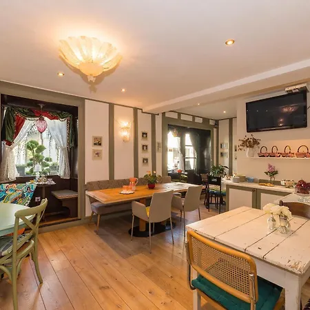 Zenana Boutique Hotel-2