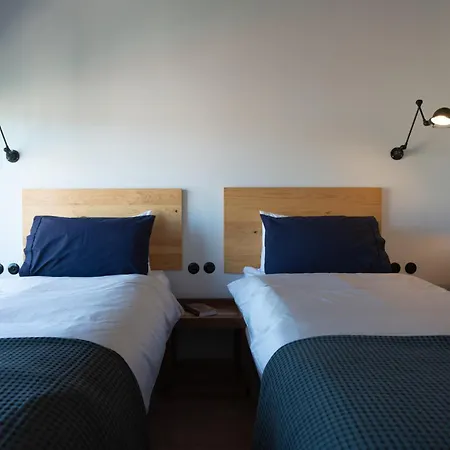 Portuguese Design Suites&Parking - Praça de Espanha-2