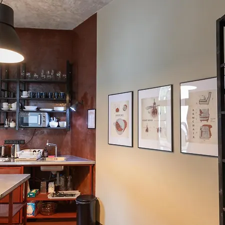 Sir Toby'S Midtown-2