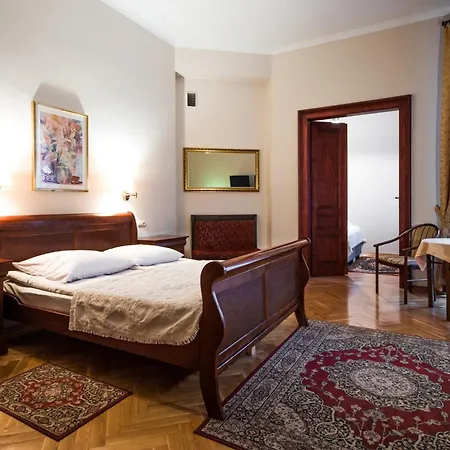 Aparthotel Basztowa-2