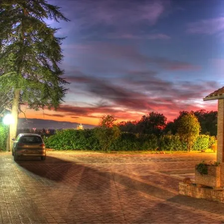 Assisi Garden-3