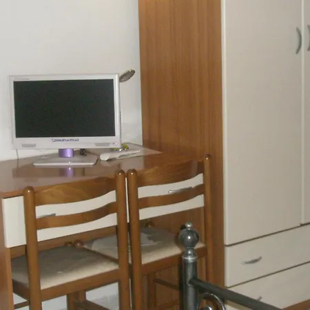 Hotel Athena-3