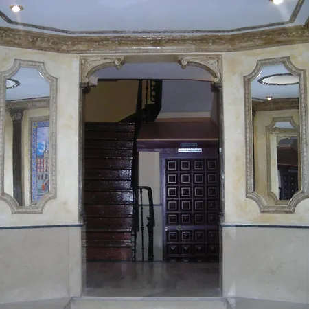 Hostal Comercial-3