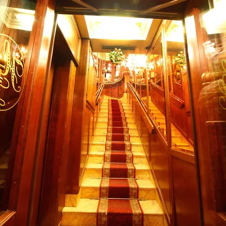 Hotel Lux-3