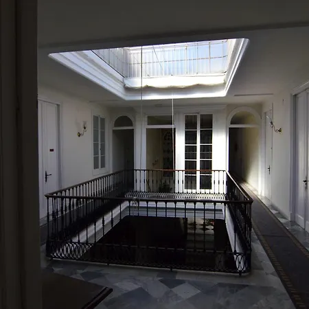 Nuevo Hotel-2