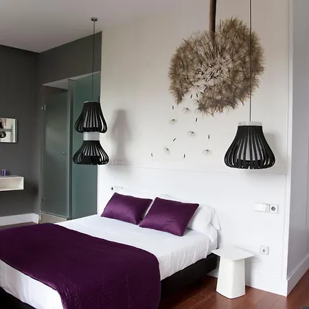 Khu Hotel-2